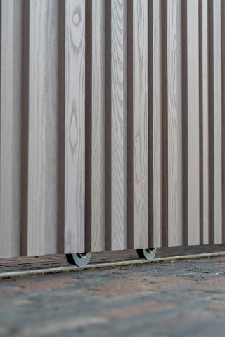 Bovengrondse poortautomatisatie houten schuifpoort