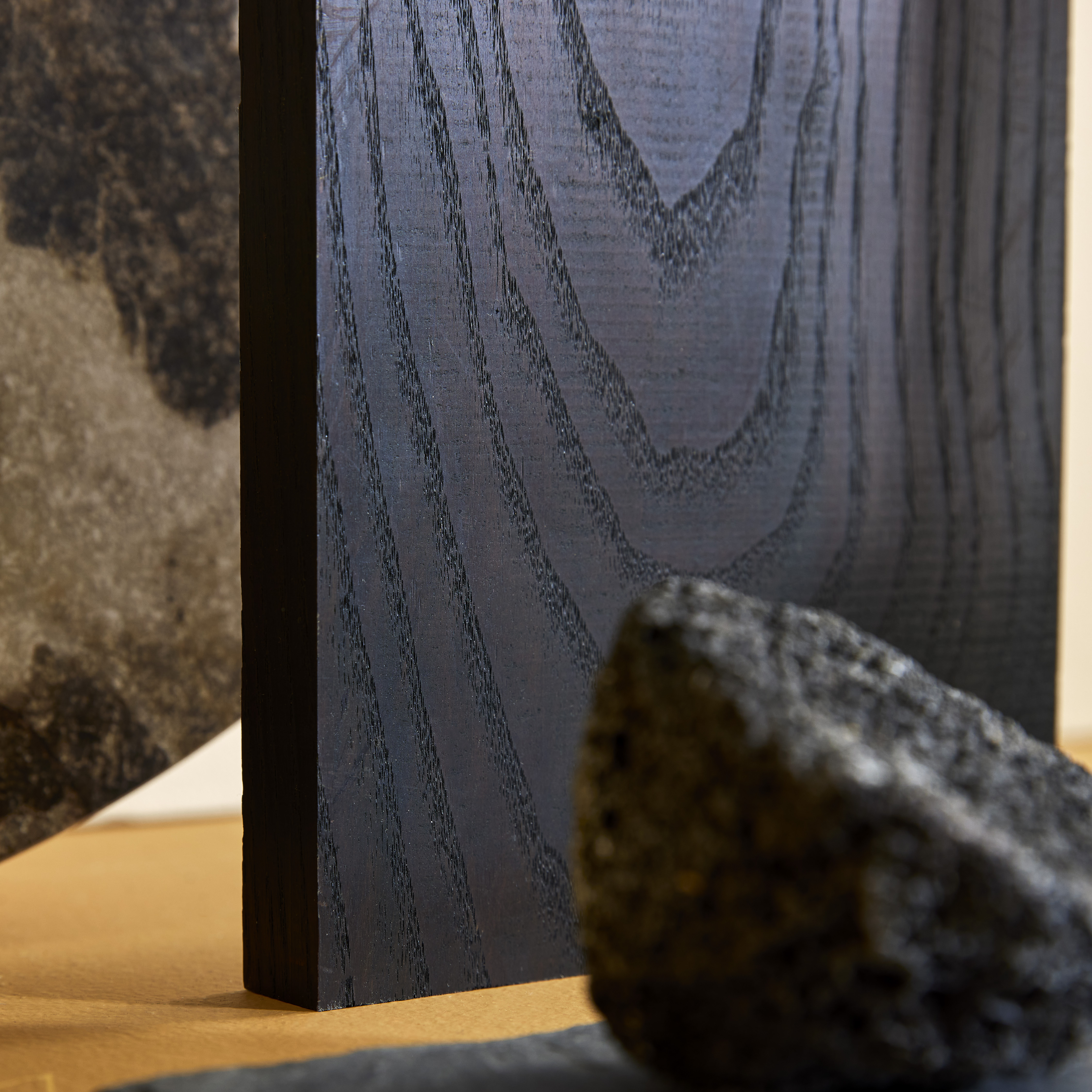 Nori - Gebeitst of geolied hout