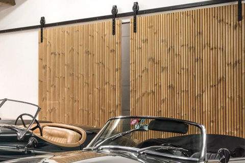 Thermisch naaldhout wandbekleding