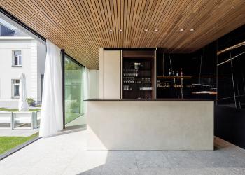 Thermisch essen plafond met naadloos ingewerkte verlichting