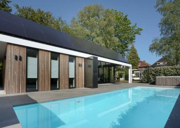 Thermisch essen gevelbekleding poolhouse Open line profiel