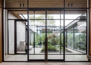 Houten plafond patiowoning HOTwood essen Fine line QC