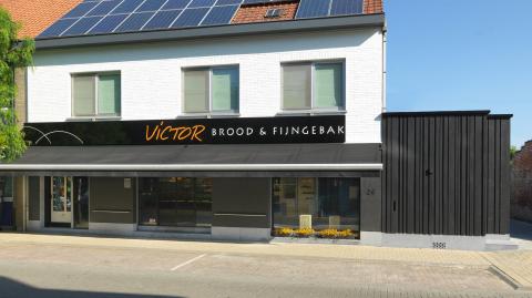Houten gevelbekleding bakkerij Stasegem