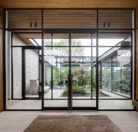 Houten plafond patiowoning HOTwood essen Fine line QC