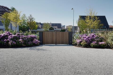 Houten draaipoort in thermisch essen Open line QC 