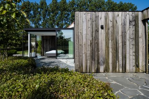 Houtskeletbouw met barnwood gevelbekleding