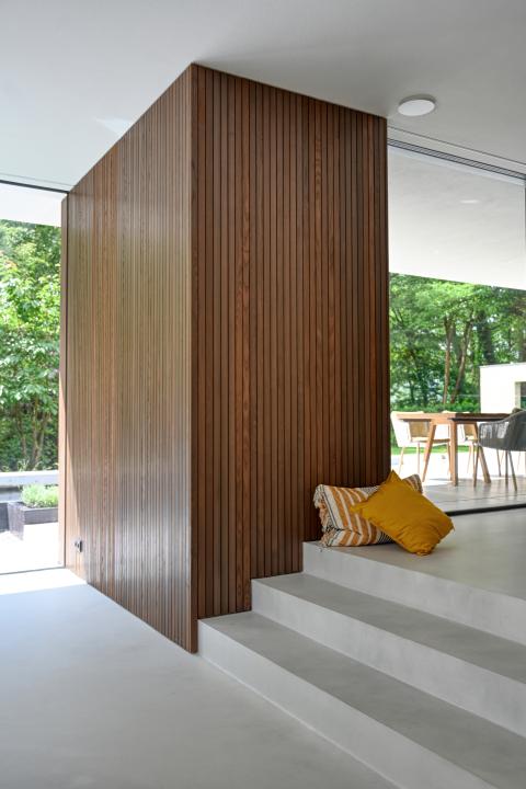 Thermisch essen wandbekleding geolied in Ipé kleur