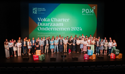 Carpentier tussen VCDO-laureaten 2024 in West-Vlaanderen