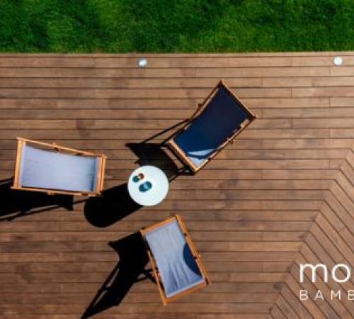 Bamboe terras met ingewerkte tuinverlichting