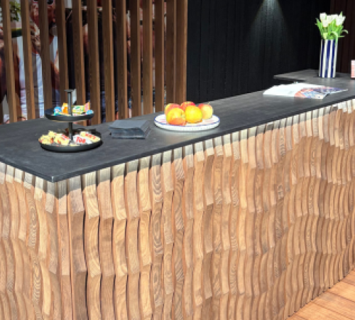 Bar clad in the Wave profile in thermo ash