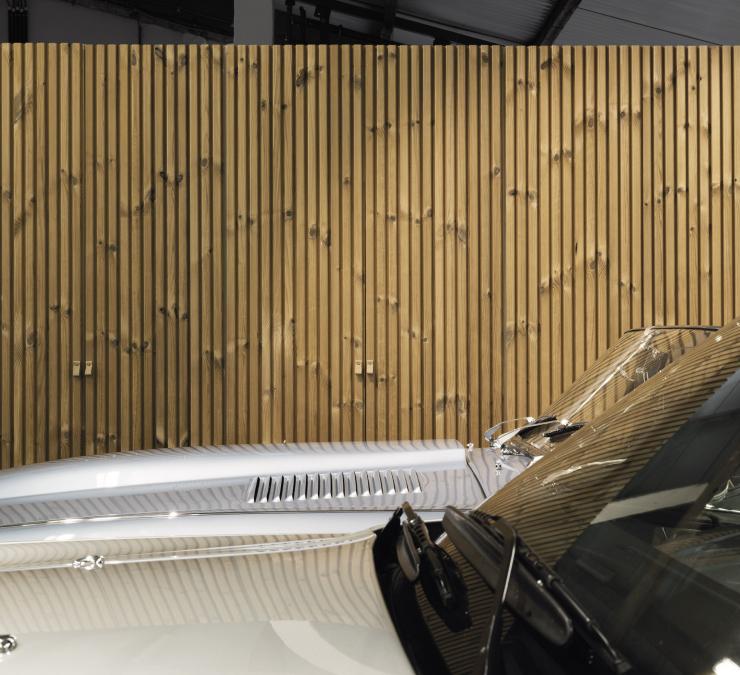 Houten wandbekleding Classic Cars