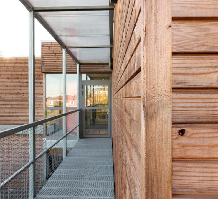 Houten gevelbekleding school Eke
