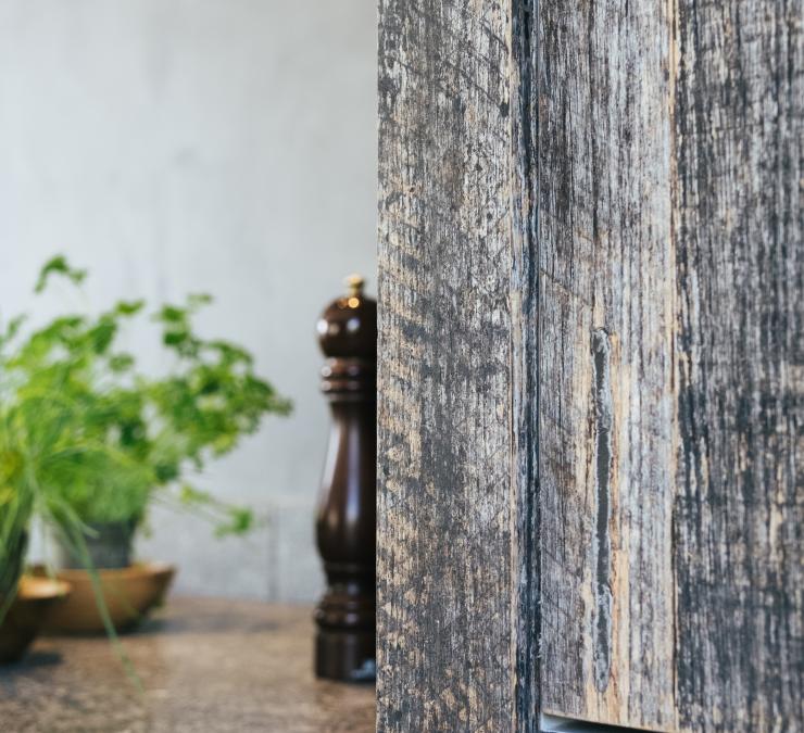 Cuisine en vieux chêne, villa région Courtrai