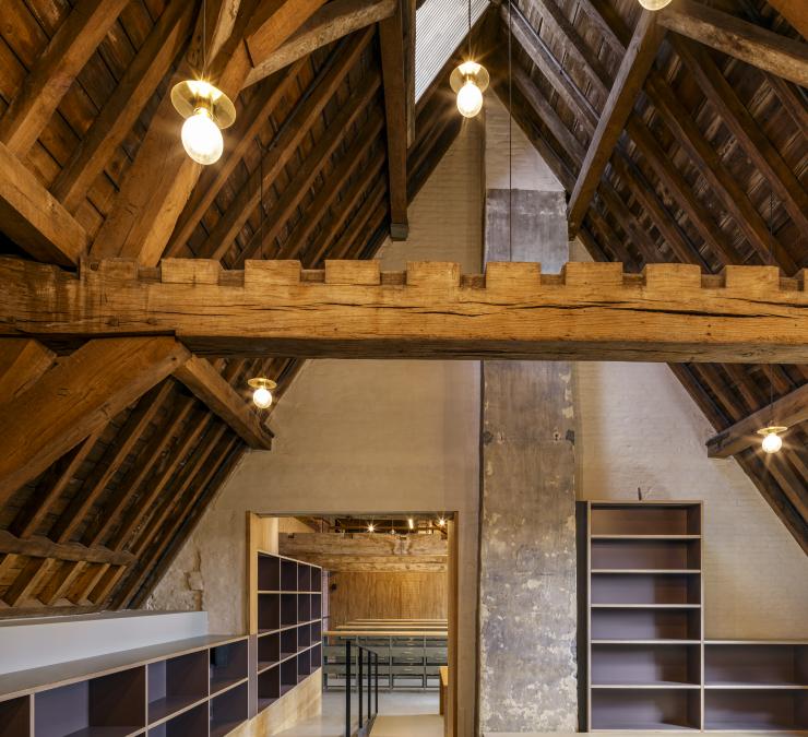 Eiken dakgebinte Het Predikheren Mechelen | Carpentier