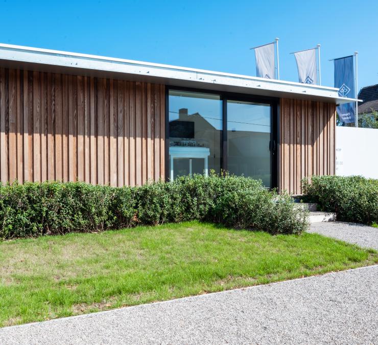 HOTwood essen gevelbekleding Bouwbedrijf Coussée-Bostoen Roeselare