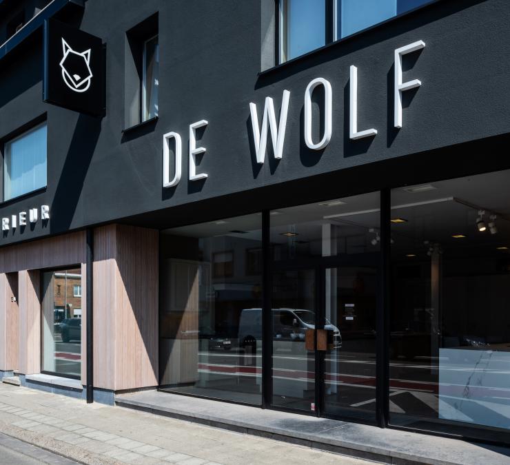 Houten gevelbekleding Keukens De Wolf, Asse