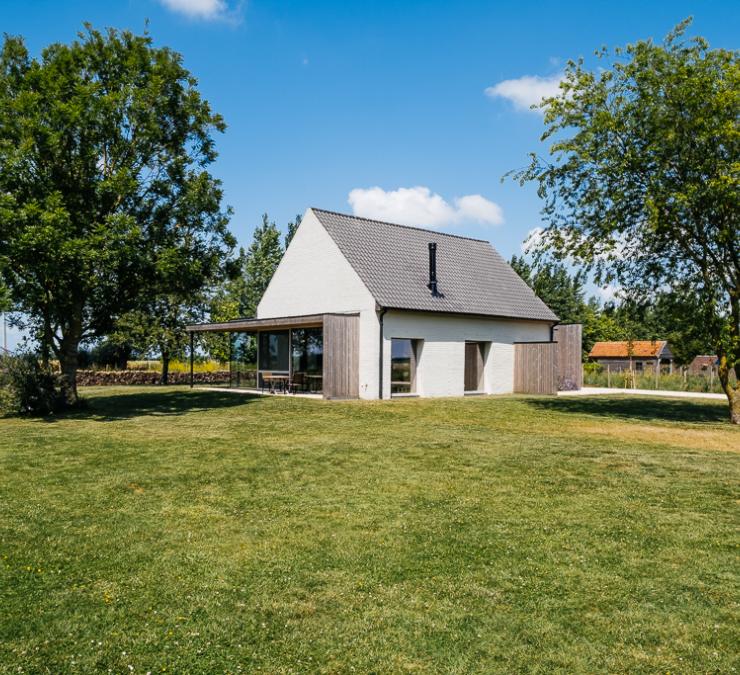 Houten aanbouw en omheining woning Ramskapelle  | Carpentier