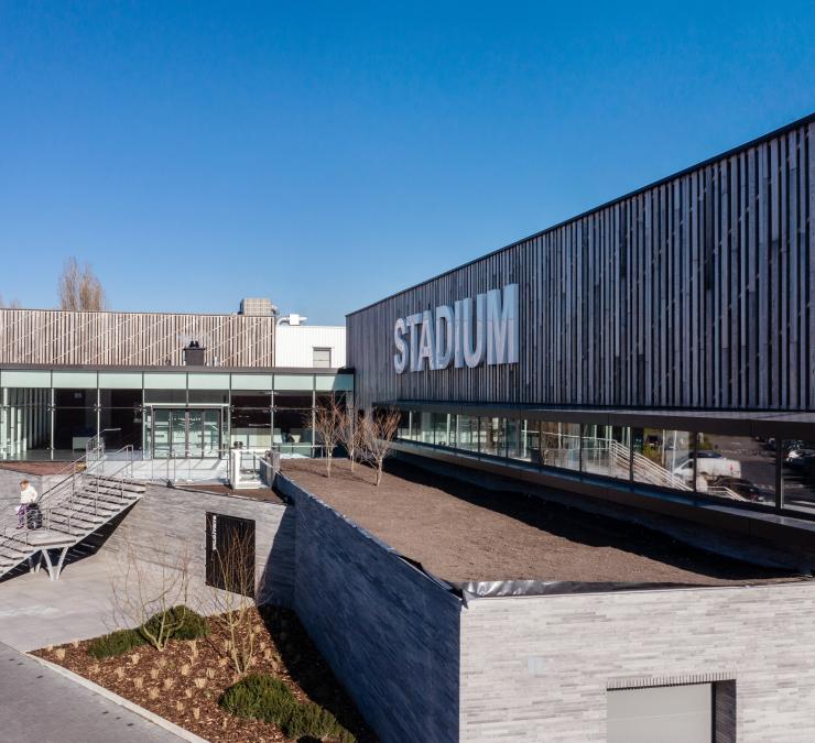 Thermisch essen gevelbekleding Stadium fitness Sint-Jans-Molenbeek