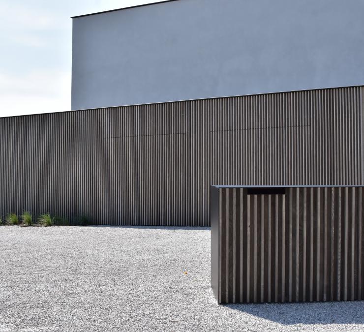 Houten gevelbekleding moderne woning Zottegem