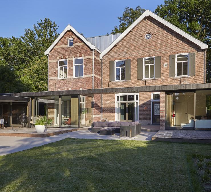 Houten gevelbekleding aanbouw Helvoirt