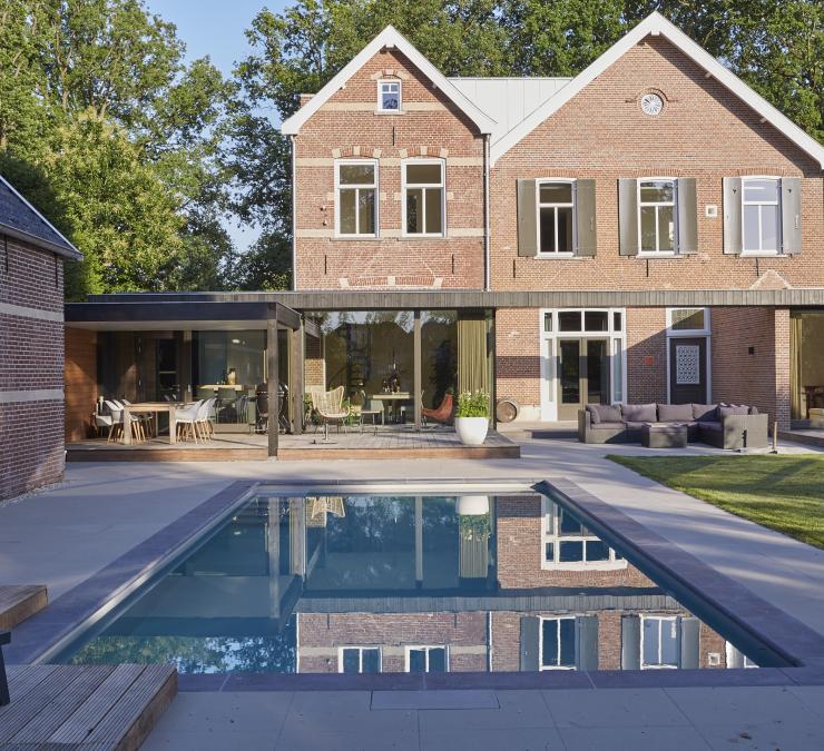 Houten gevelbekleding aanbouw Helvoirt