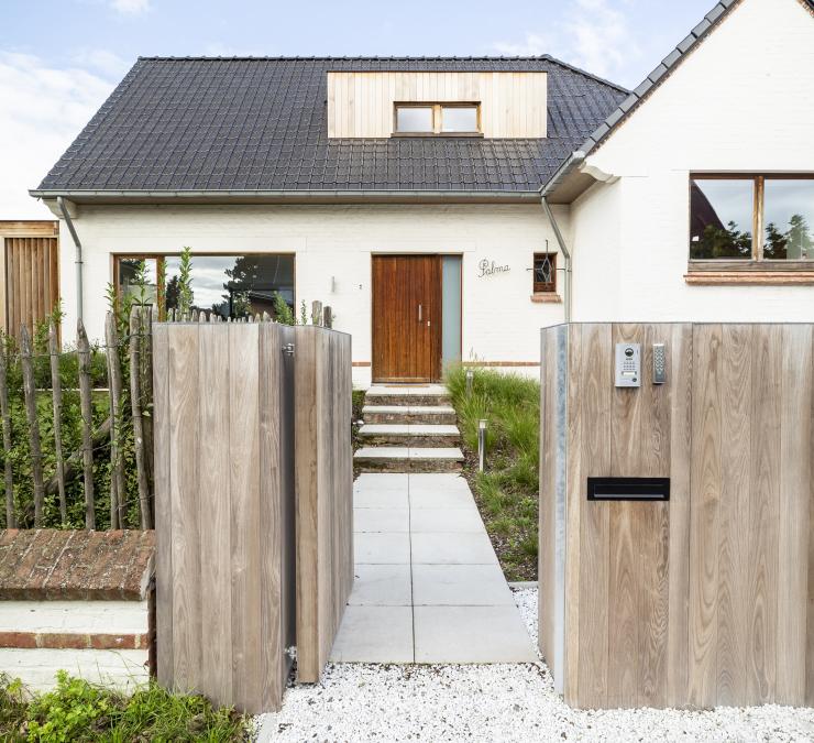 Houten schuifpoort in HOTwood essen