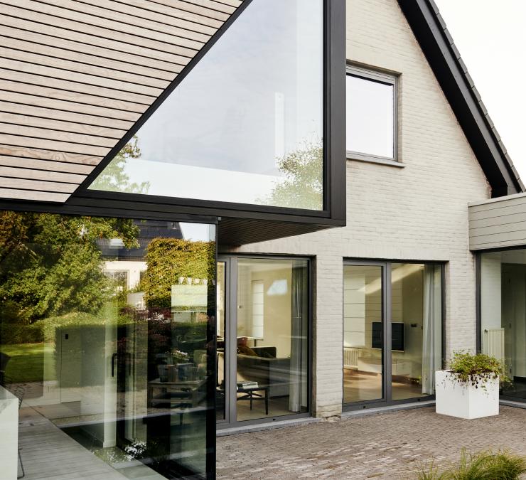 Houten gevelbekleding in foutvrij thermisch naaldhout profiel Open line