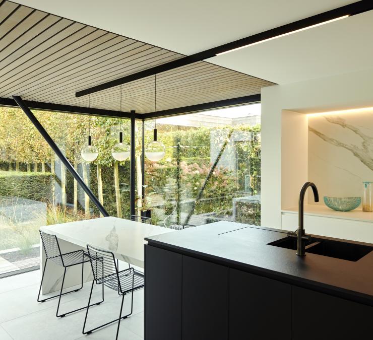 Thermisch naaldhout plafond Open line QC