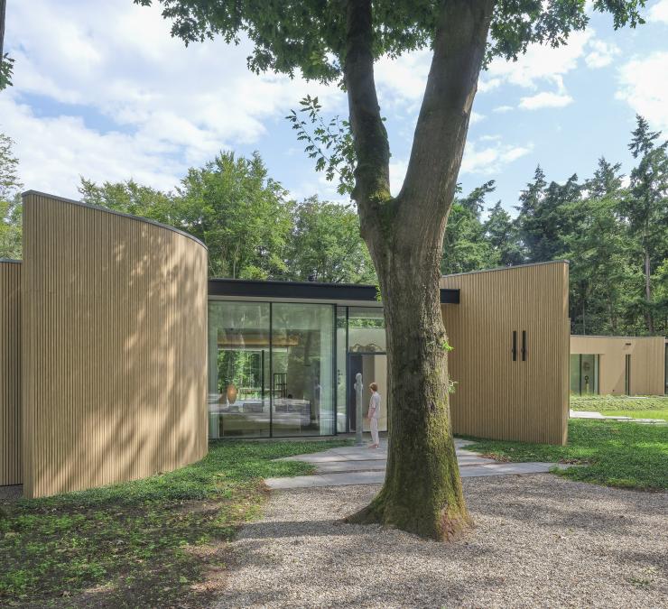 Accoya gevelbekleding gaat mooi op in de natuurlijke omgeving