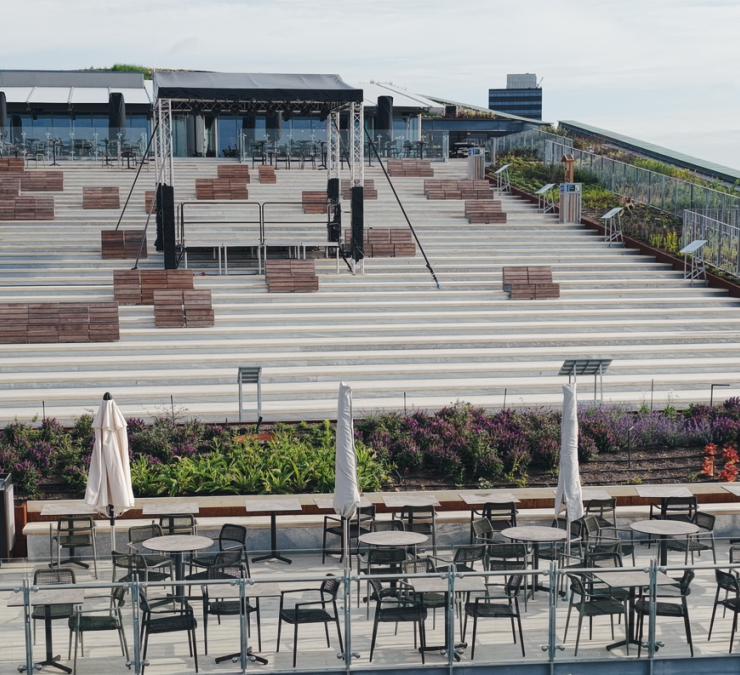 Superbe toit-terrasse du musée NEMO à Amsterdam