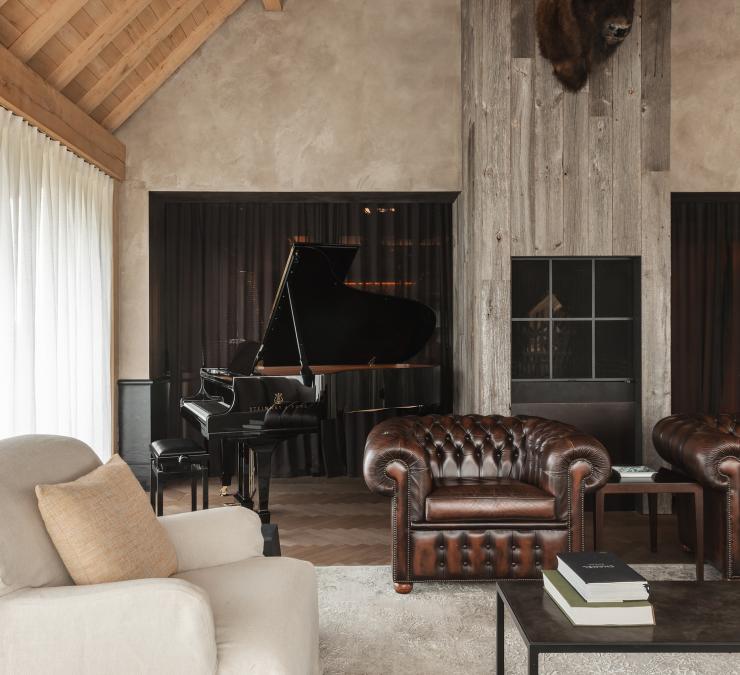 Schouw haardvuur bekleed met barnwood